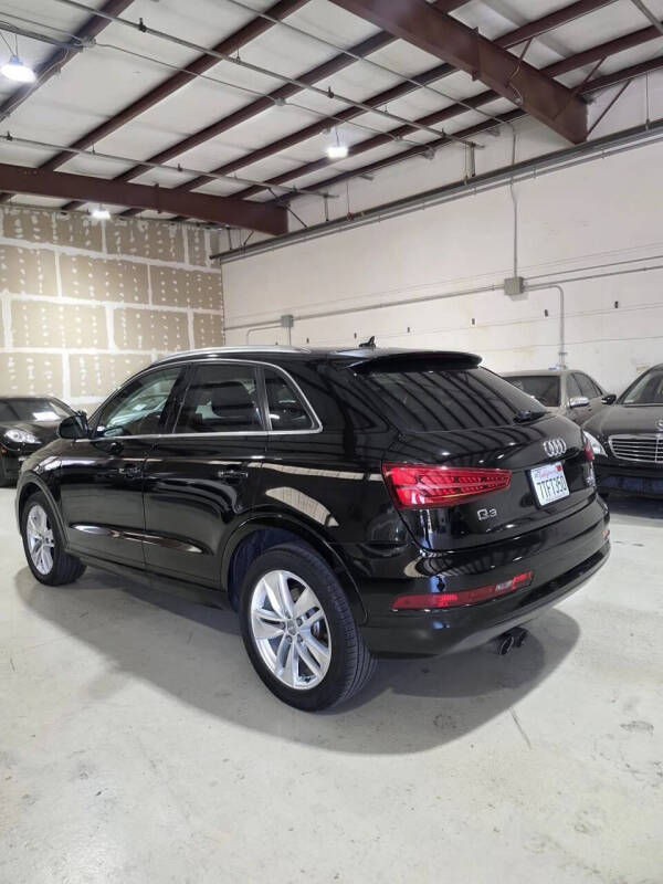 2016 Audi Q3 2.0T quattro Premium Plus