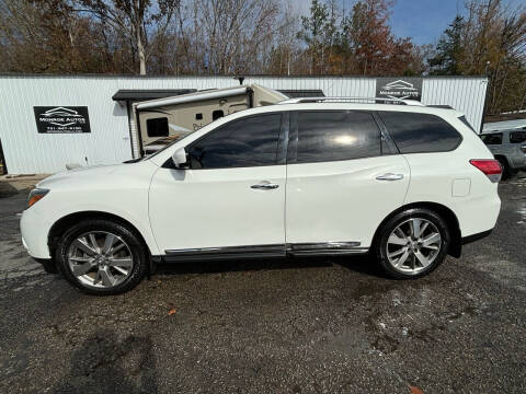 2013 Nissan Pathfinder for sale at Monroe Auto's, LLC in Parsons TN