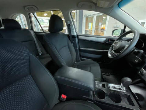 2019 Subaru Outback 2.5i