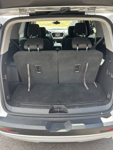 2019 GMC Acadia SLE-2