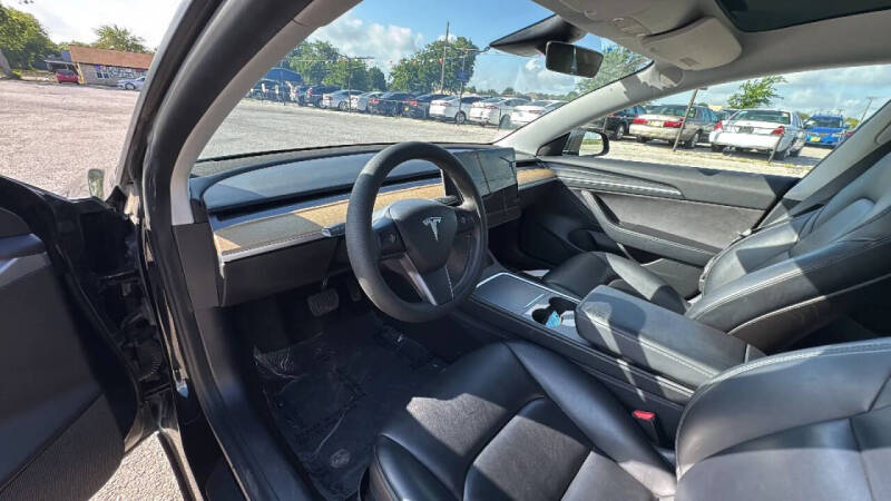 2021 Tesla Model 3 Standard Range Plus