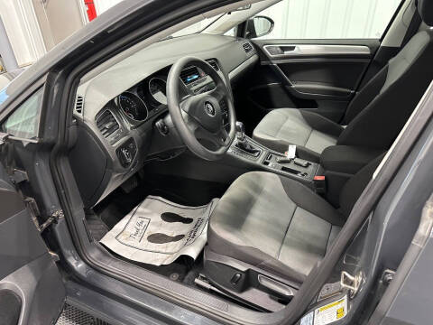 2016 Volkswagen e-Golf SE