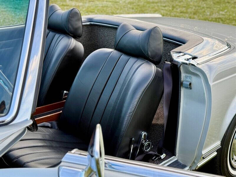 1969 Mercedes-Benz SL-Class