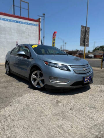 2013 Chevrolet Volt for sale at AutoBank in Chicago IL