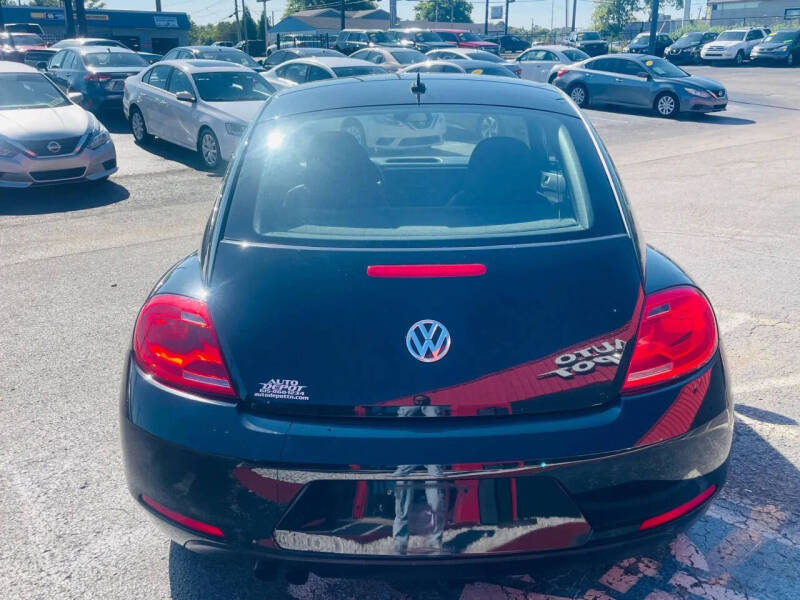 2014 Volkswagen Beetle 2.5L Entry PZEV