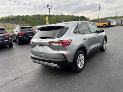 2022 Ford Escape SE