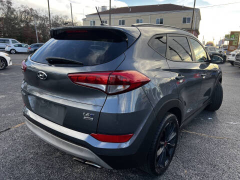 2017 Hyundai Tucson Night