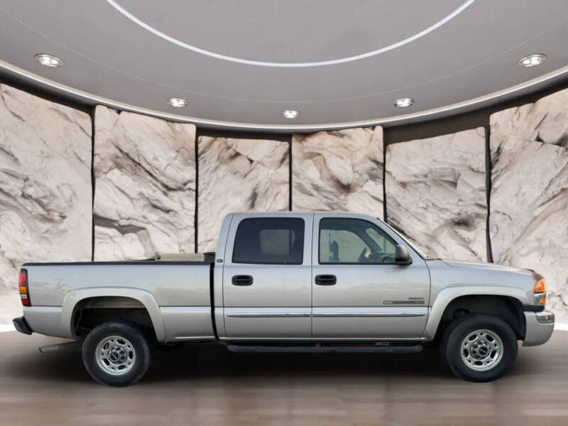 2005 GMC Sierra 2500HD