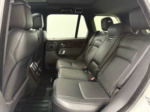 2020 Land Rover Range Rover P525 HSE