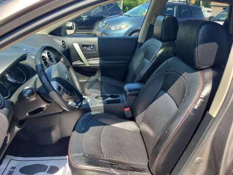 2012 Nissan Rogue SV w/SL Package