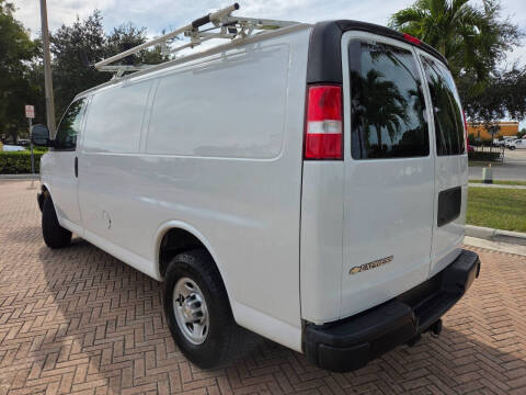 2020 Chevrolet Express 2500