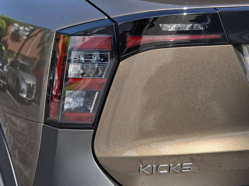 2026 Nissan Kicks S