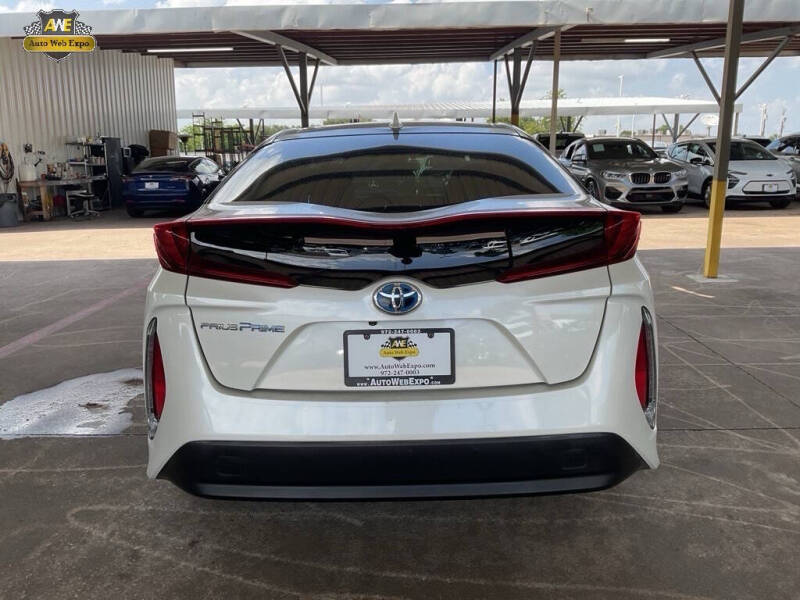 2017 Toyota Prius Prime Plus