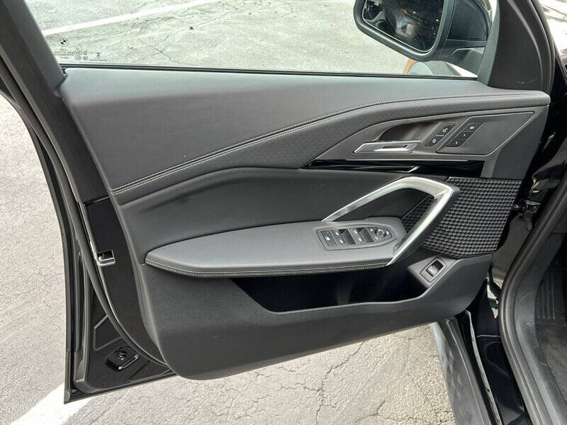 2025 BMW X2 xDrive28i