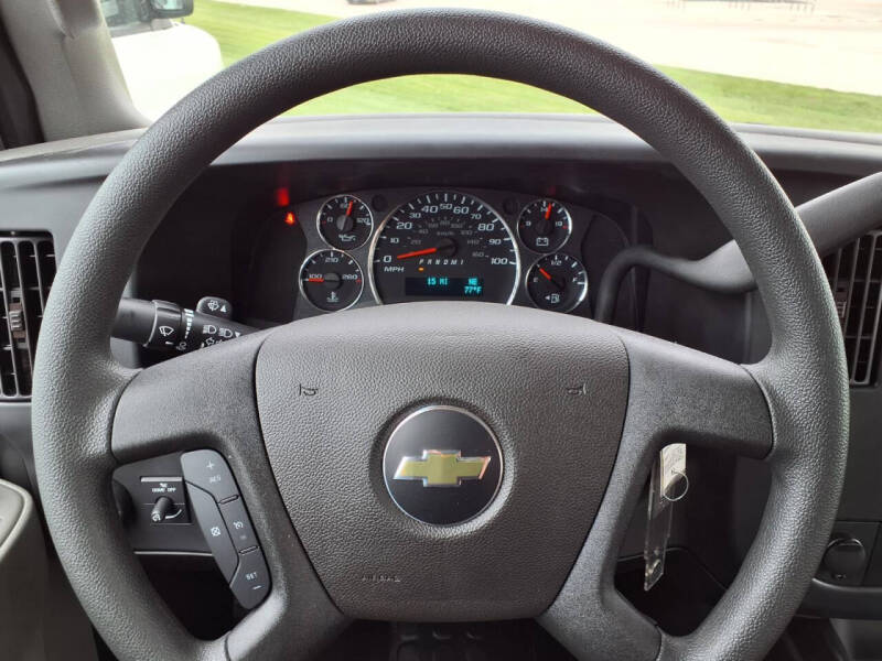 2024 Chevrolet Express 3500