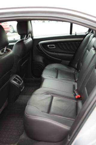 2016 Ford Taurus SEL