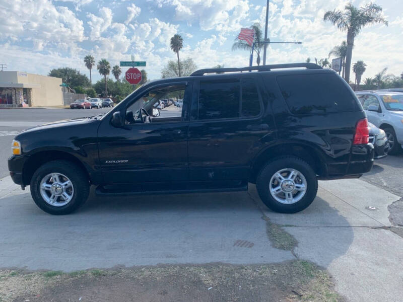 2005 Ford Explorer XLT