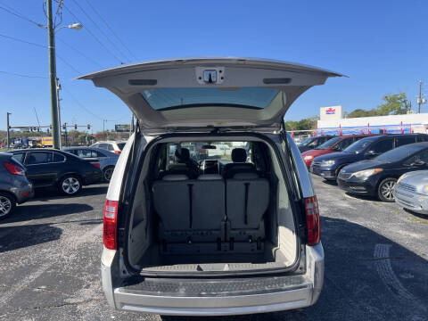 2009 Dodge Grand Caravan SE