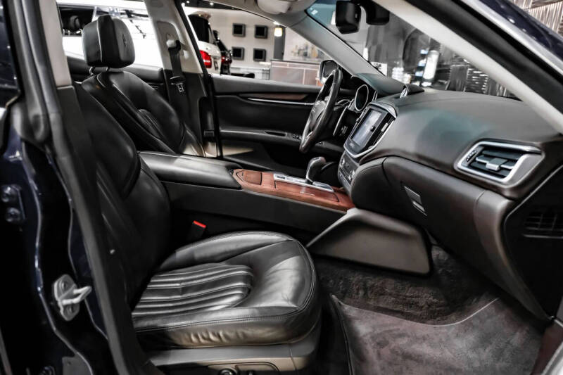 2015 Maserati Ghibli