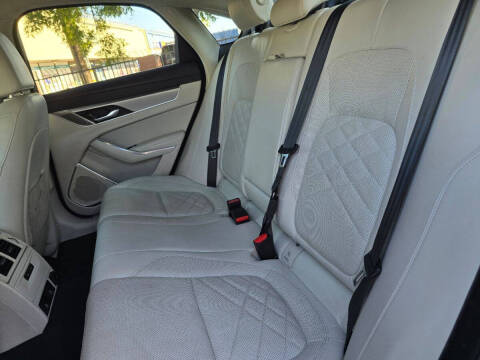 2022 Jaguar XF P250 SE