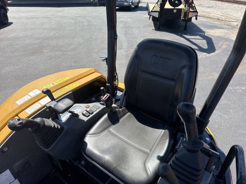 2017 Caterpillar 303E CR
