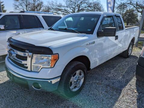 2013 Ford F-150 for sale at AUTO PROS SALES AND SERVICE in Belleville IL