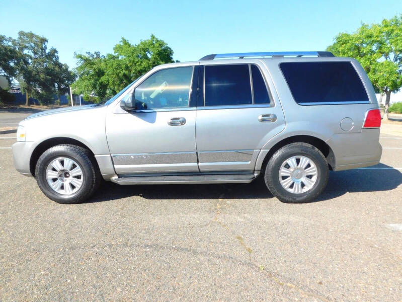 2008 Lincoln Navigator