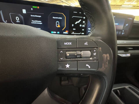 2024 Kia EV9 Light Long Range