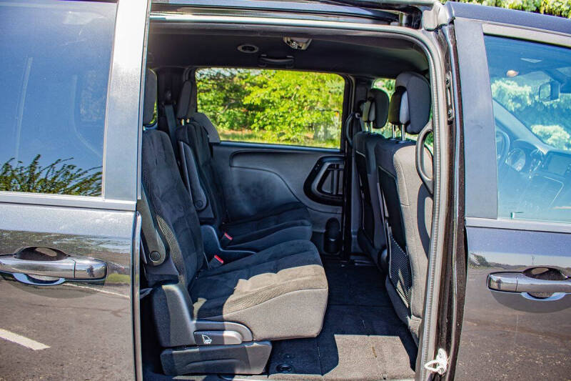 2019 Dodge Grand Caravan SE Plus