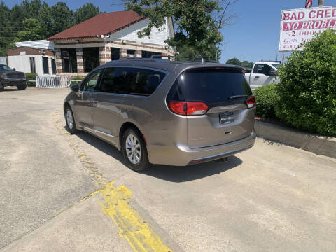 2018 Chrysler Pacifica Touring L
