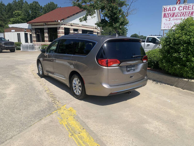 2018 Chrysler Pacifica Touring L