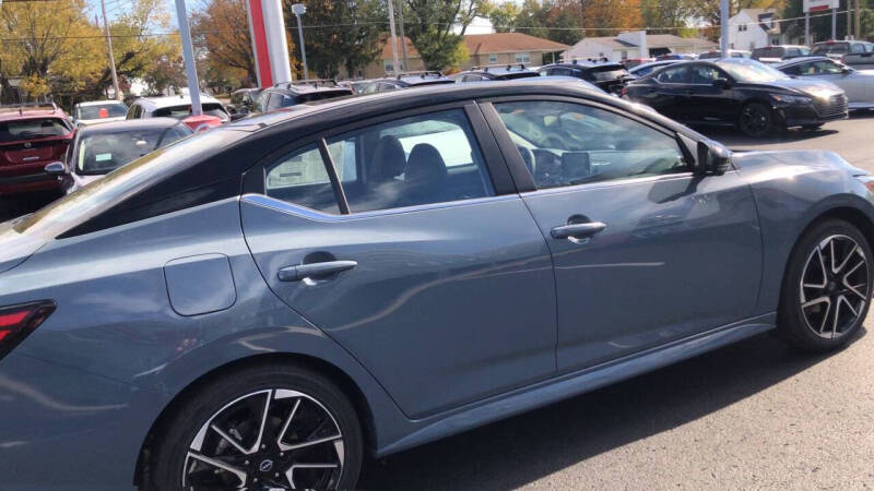 2025 Nissan Sentra SR