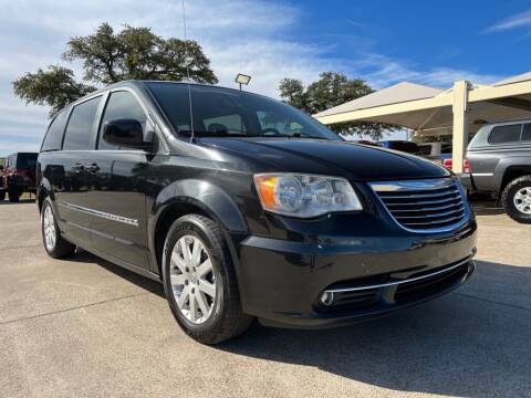 2013 Chrysler Town and Country for sale at Thornhill Motor Company in Hudson Oaks, TX