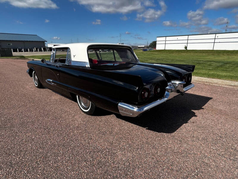 1959 Ford Thunderbird