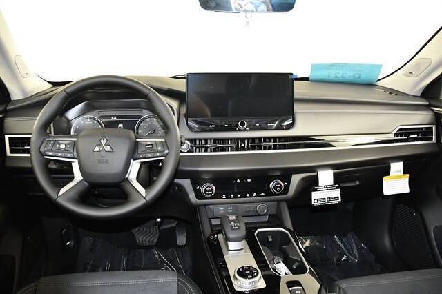 2026 Mitsubishi Outlander Trail Edition