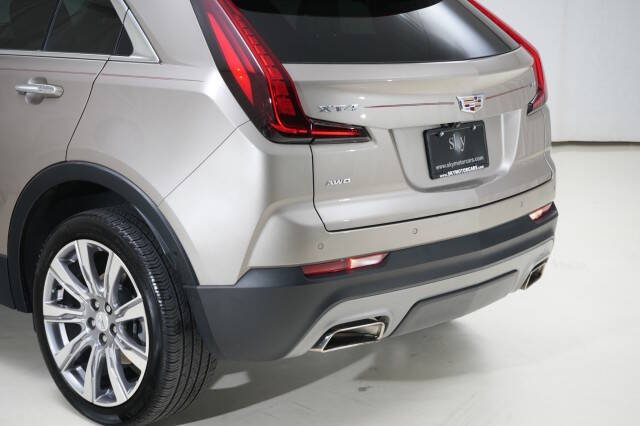 2023 Cadillac XT4 Premium Luxury
