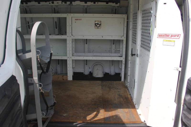 2017 Chevrolet Express 2500