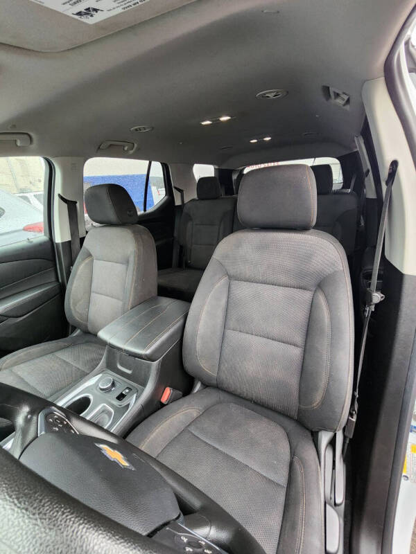 2021 Chevrolet Traverse LS