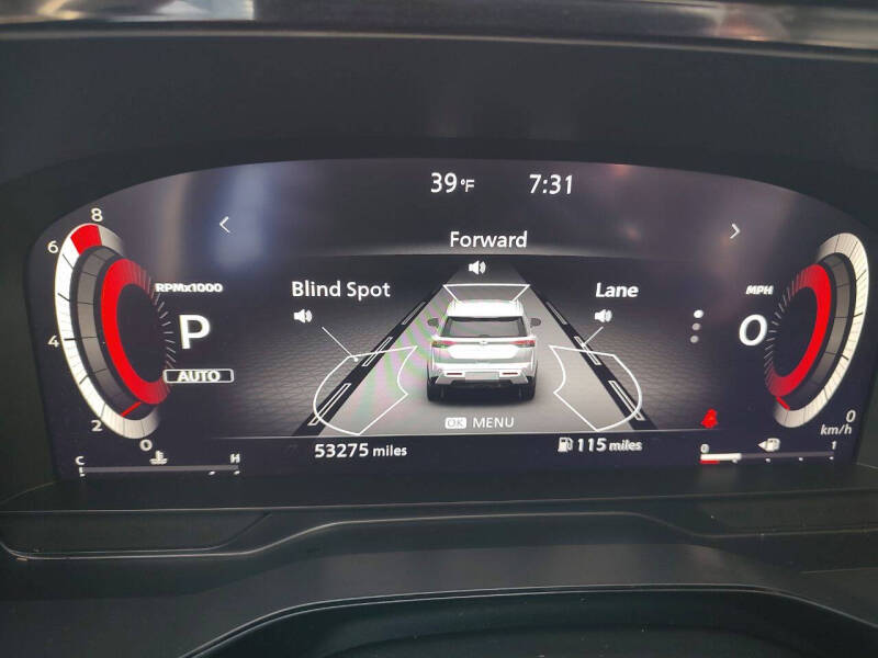 2022 Nissan Pathfinder Platinum