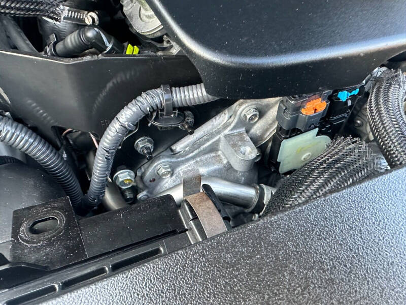 2017 Infiniti Q60 Red Sport 400