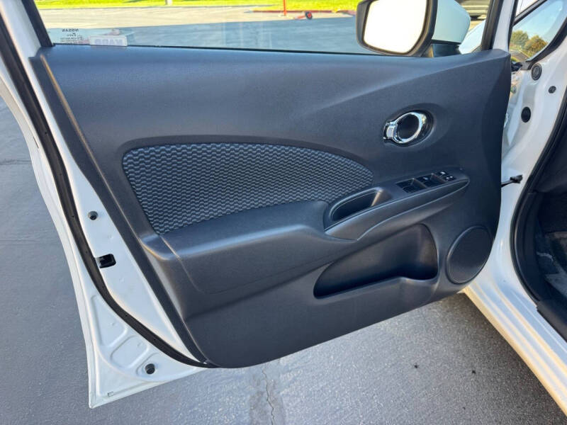 2015 Nissan Versa Note SV
