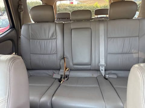 2007 Toyota Sequoia SR5