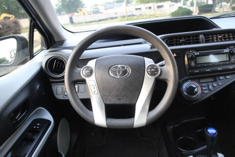 2013 Toyota Prius c One