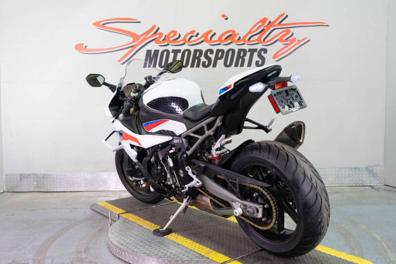 2025 BMW S 1000 RR