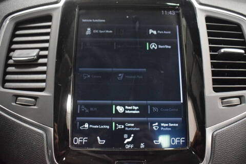 2018 Volvo XC90 T5 Momentum 7-Passenger