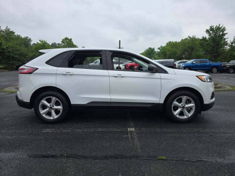 2020 Ford Edge SE