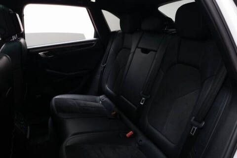 2021 Porsche Macan
