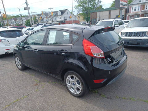 2016 Ford Fiesta SE