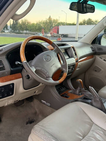 2004 Lexus GX 470
