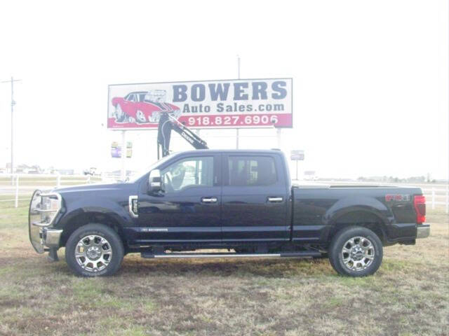 2021 Ford F-350 Super Duty Lariat's photo